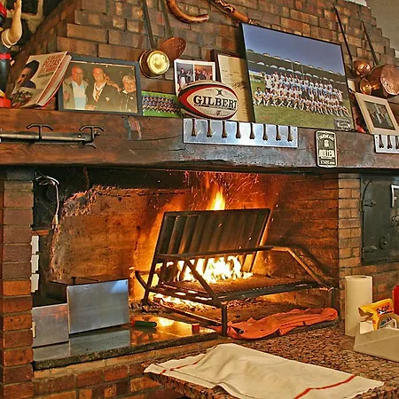 Hotel La Belle Aude 2*